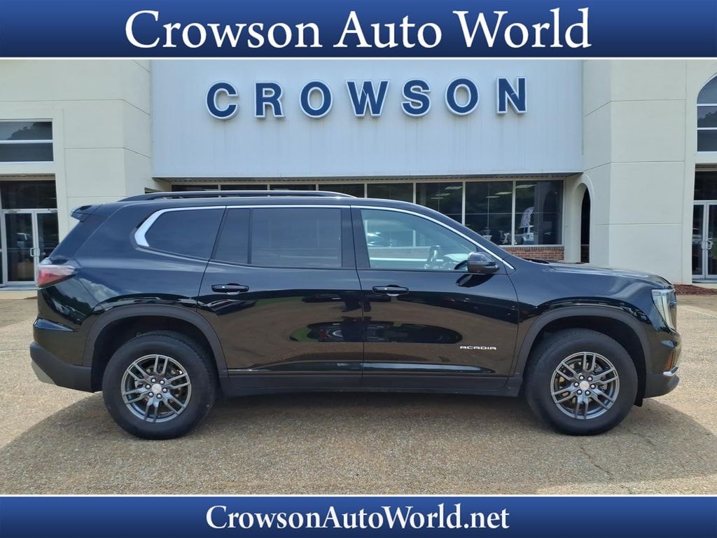 Used 2025 GMC Acadia FWD Elevation Sport Utility