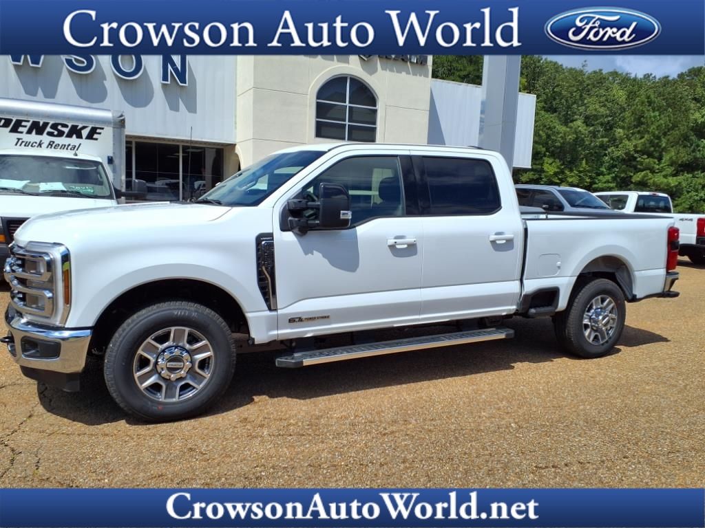 2026 Ford F-350 Super Duty Lariat - Photo 2