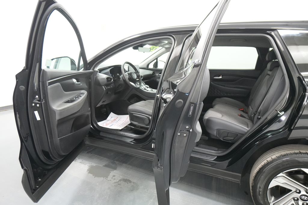 2023 Hyundai Santa Fe SE - Photo 19