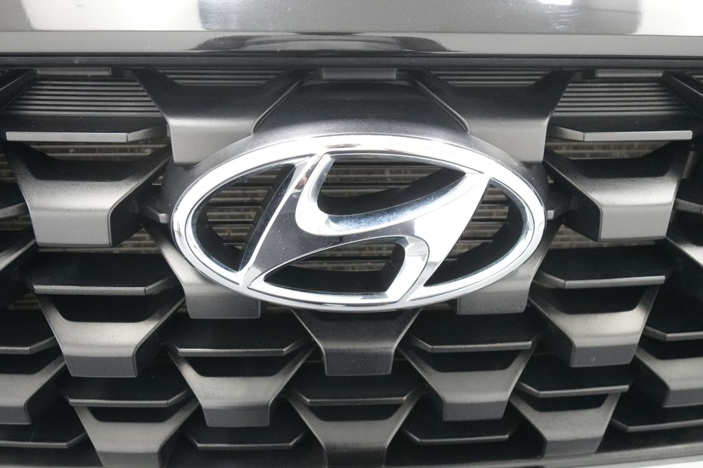 2023 Hyundai Santa Fe SE - Photo 12