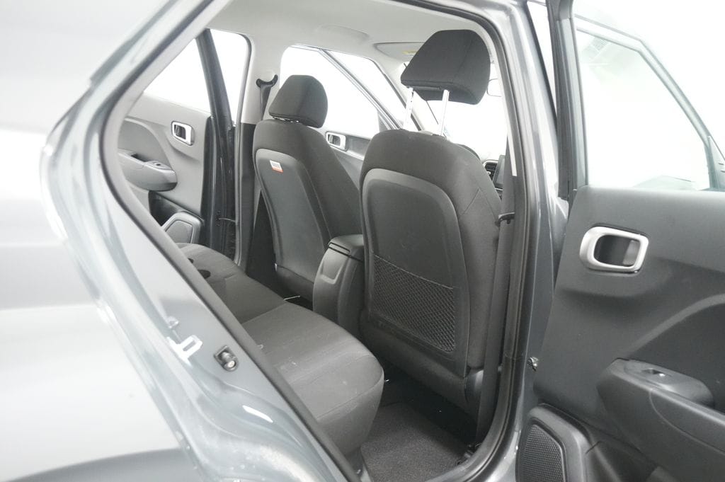 2026 Hyundai Venue SE - Photo 21