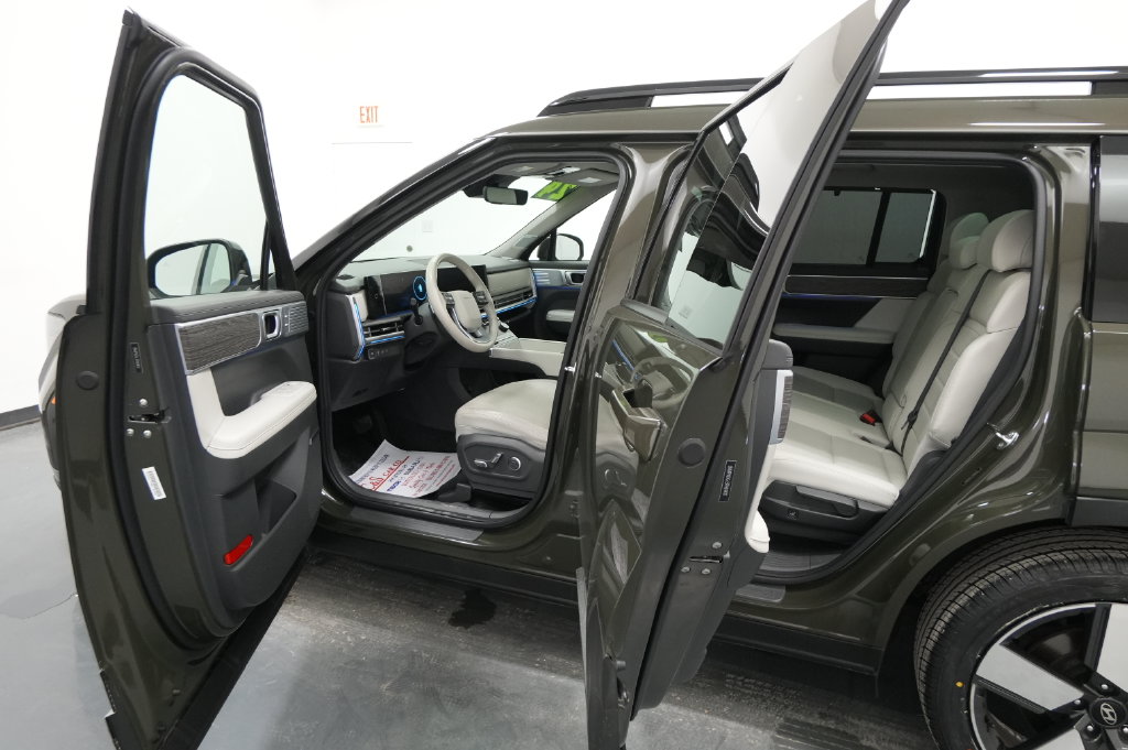 2024 Hyundai Santa Fe Limited - Photo 27