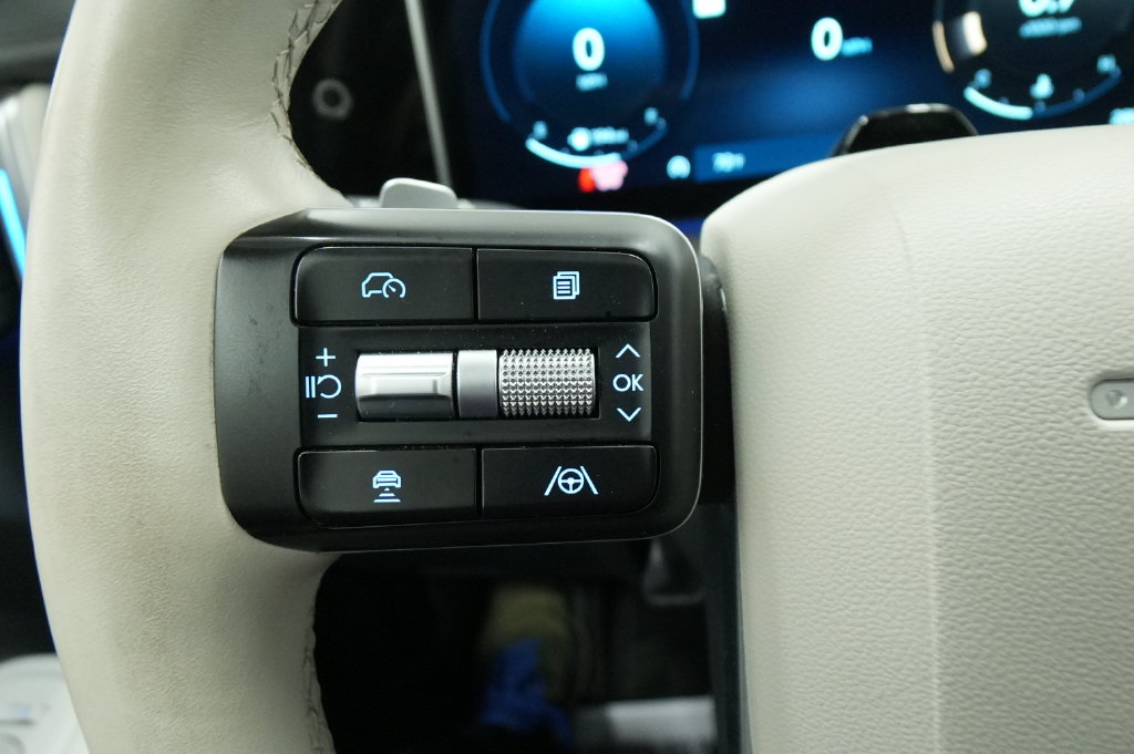 2024 Hyundai Santa Fe Limited - Photo 44