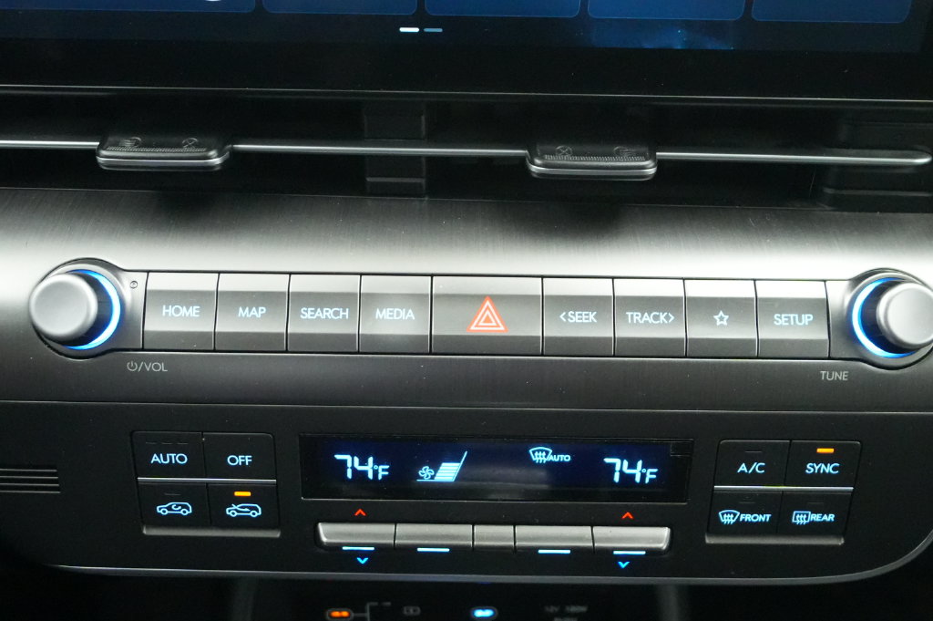 2024 Hyundai Kona SEL - Photo 29