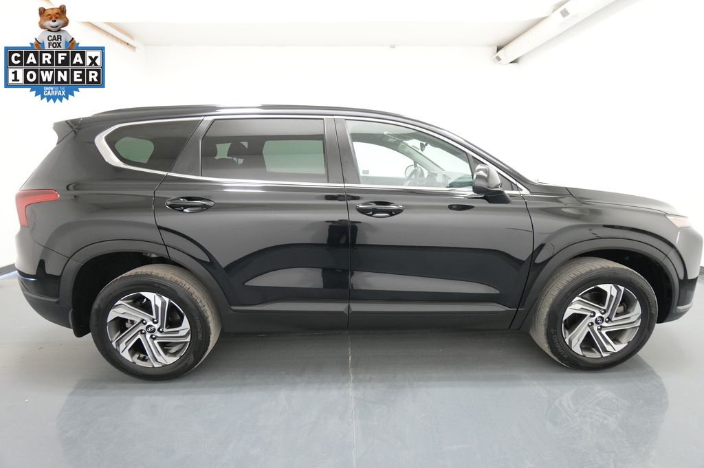 2023 Hyundai Santa Fe SE - Photo 10