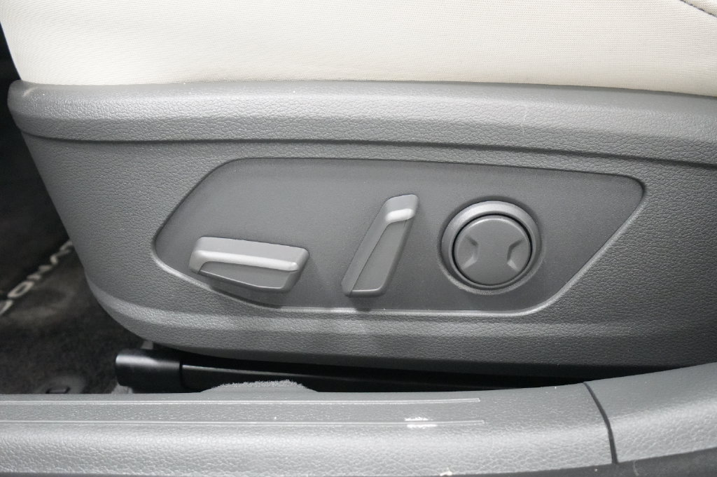 2024 Hyundai Sonata SEL - Photo 16