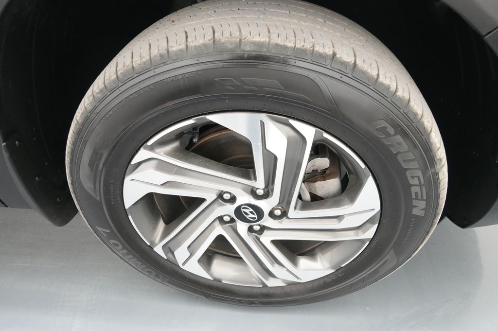2023 Hyundai Santa Fe SE - Photo 11