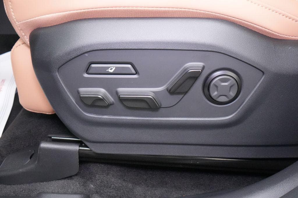 2026 Hyundai Santa Fe Calligraphy - Photo 14