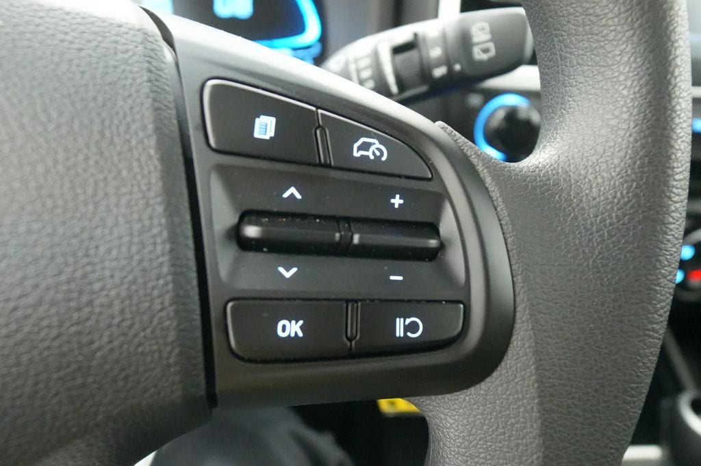 2026 Hyundai Venue SE - Photo 30