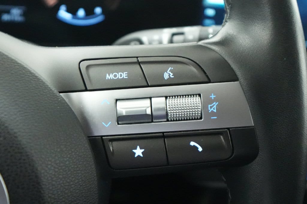2024 Hyundai Kona SEL - Photo 32
