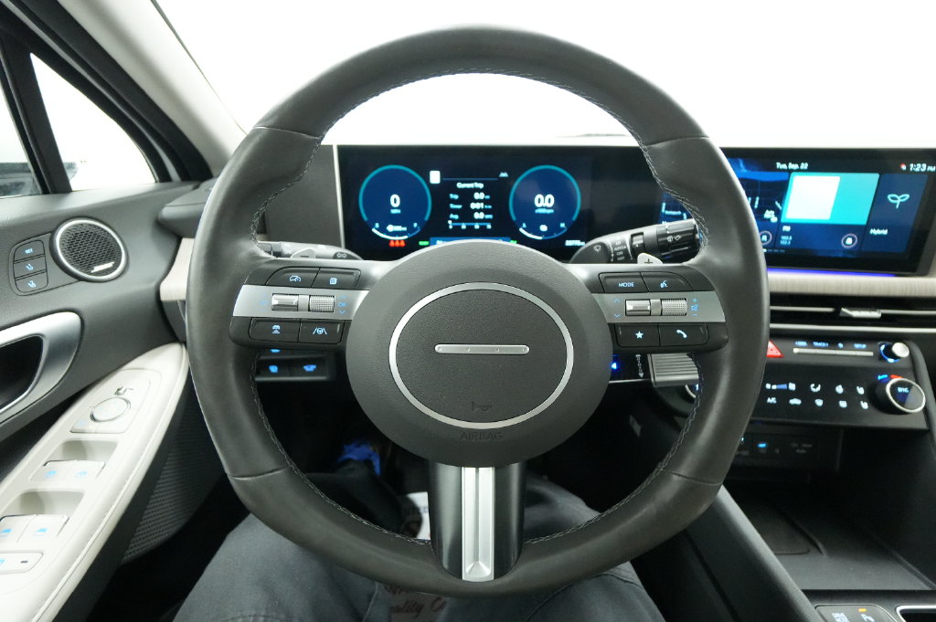 2025 Hyundai Sonata Hybrid Limited - Photo 41