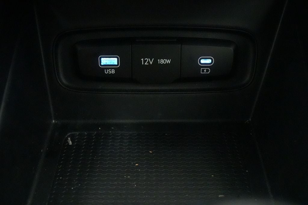 2026 Hyundai Venue SE - Photo 26