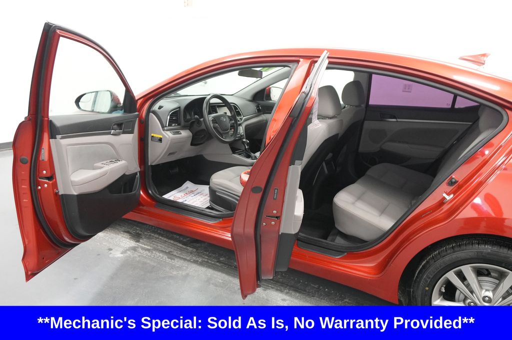 2017 Hyundai Elantra SE - Photo 17