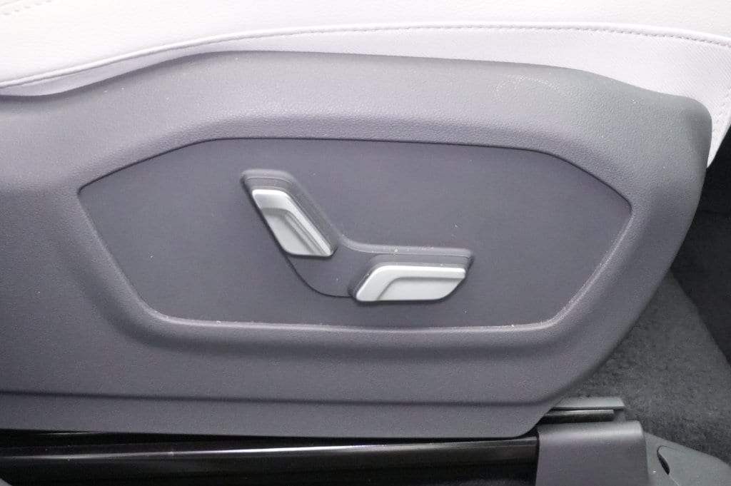 2024 Hyundai Santa Fe Limited - Photo 35
