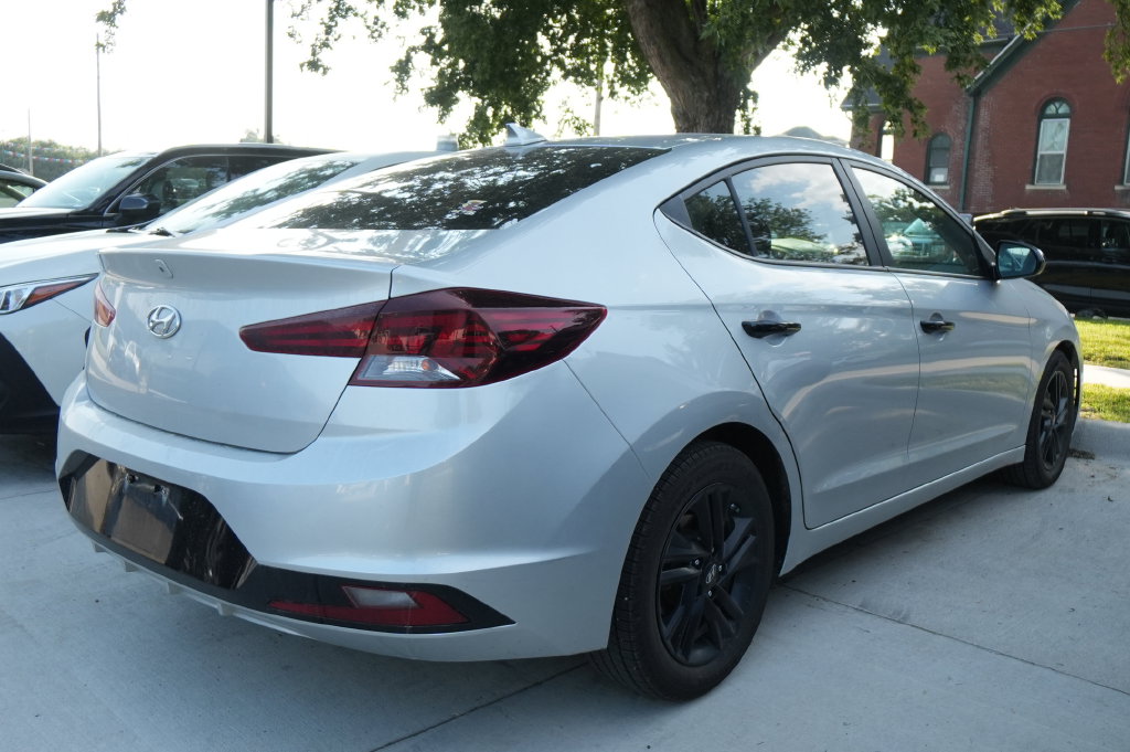 2019 Hyundai Elantra SEL - Photo 4