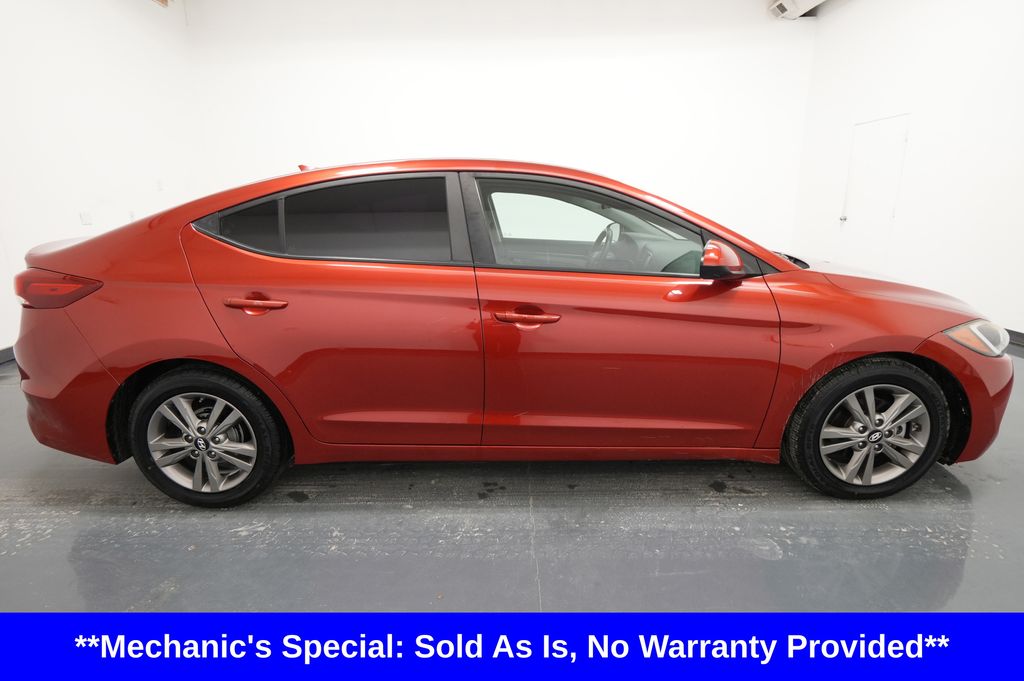 2017 Hyundai Elantra SE - Photo 9