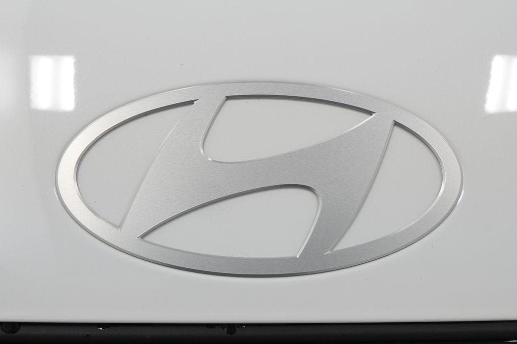 2026 Hyundai Santa Fe SE - Photo 11