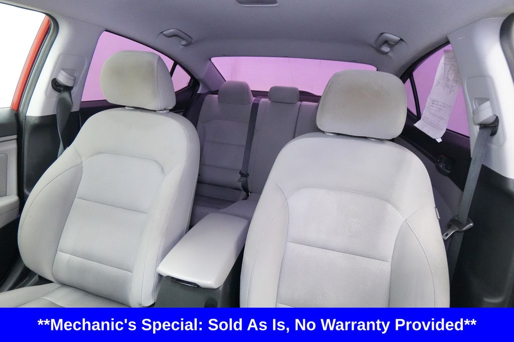 2017 Hyundai Elantra SE - Photo 13