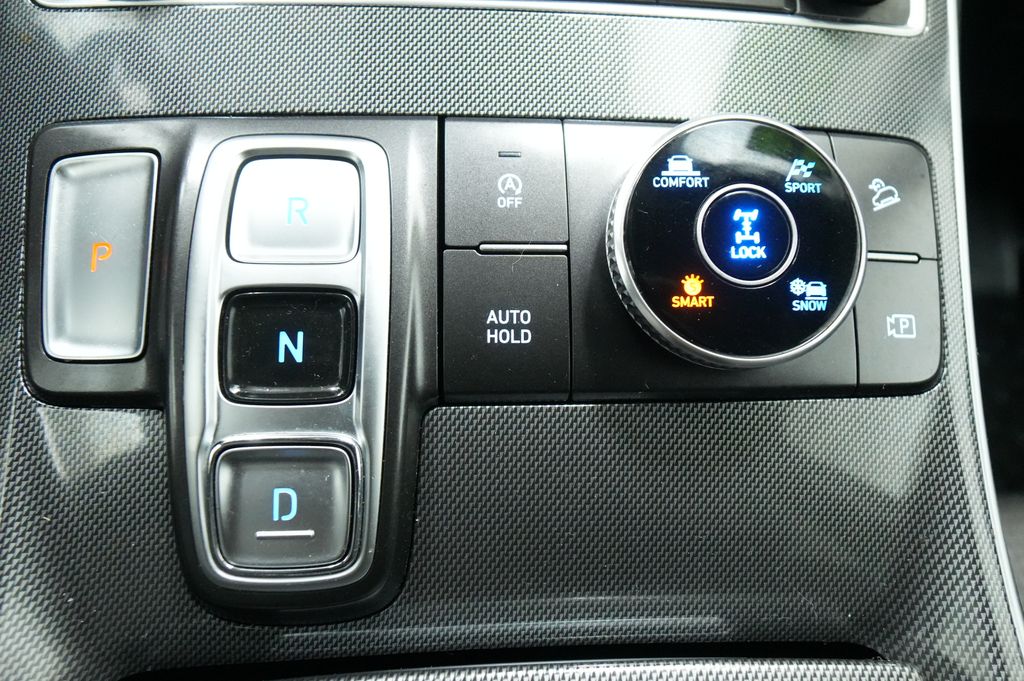 2023 Hyundai Santa Fe SE - Photo 29