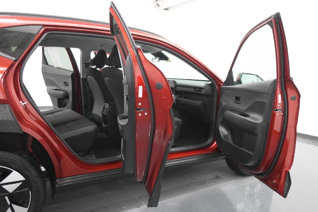 2024 Hyundai Kona SEL - Photo 25