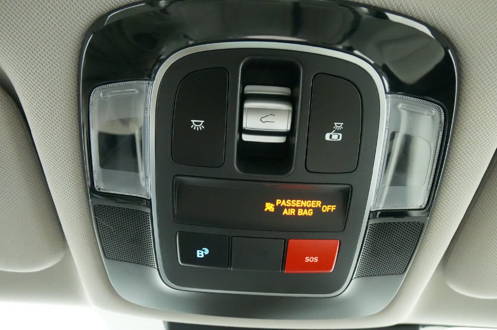 2025 Hyundai Sonata Hybrid Limited - Photo 44