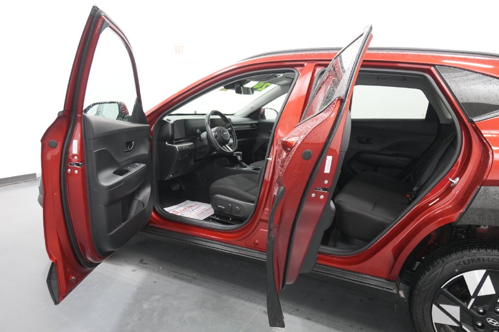 2024 Hyundai Kona SEL - Photo 19