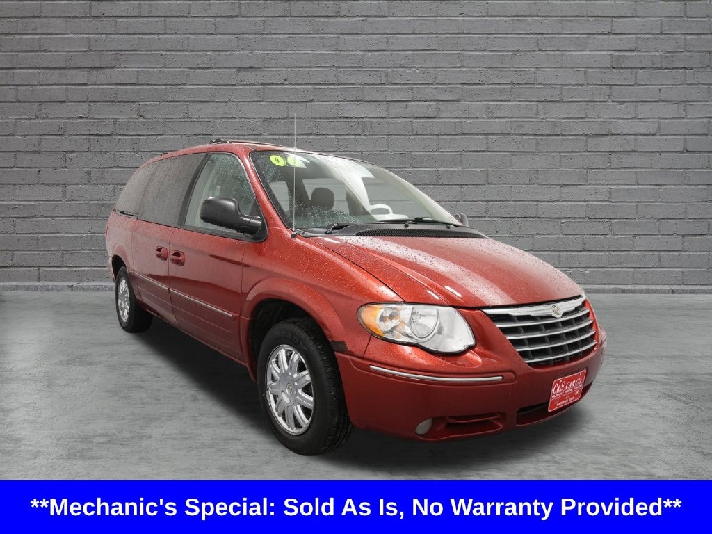 Used 2006 Chrysler Town & Country Limited Van