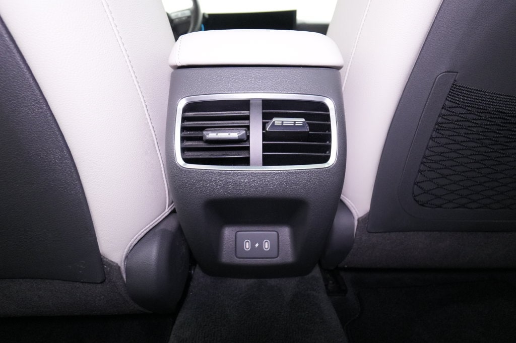 2025 Hyundai Sonata Hybrid Limited - Photo 23