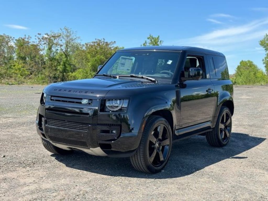 New 2024 Land Rover Defender 90 V8 SUV