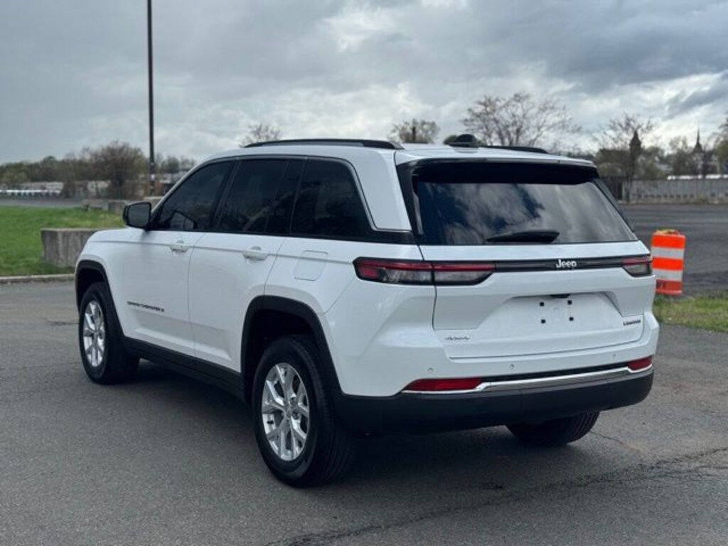 Used 2023 Jeep Grand Cherokee Limited SUV