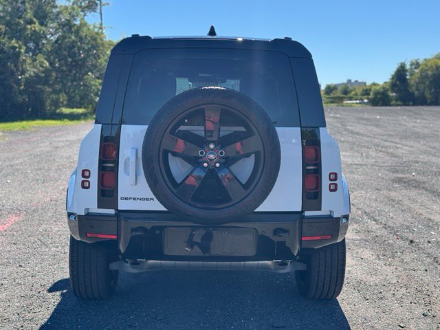 Certified 2024 Land Rover Defender 110 X-Dynamic SE SUV