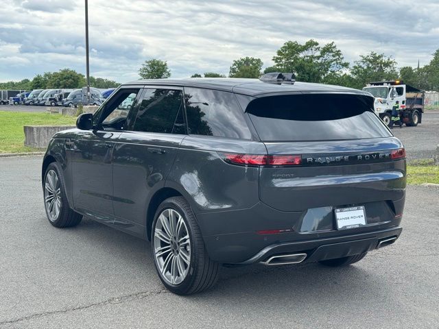 New 2026 Land Rover Range Rover Sport P400 Dynamic SE SUV