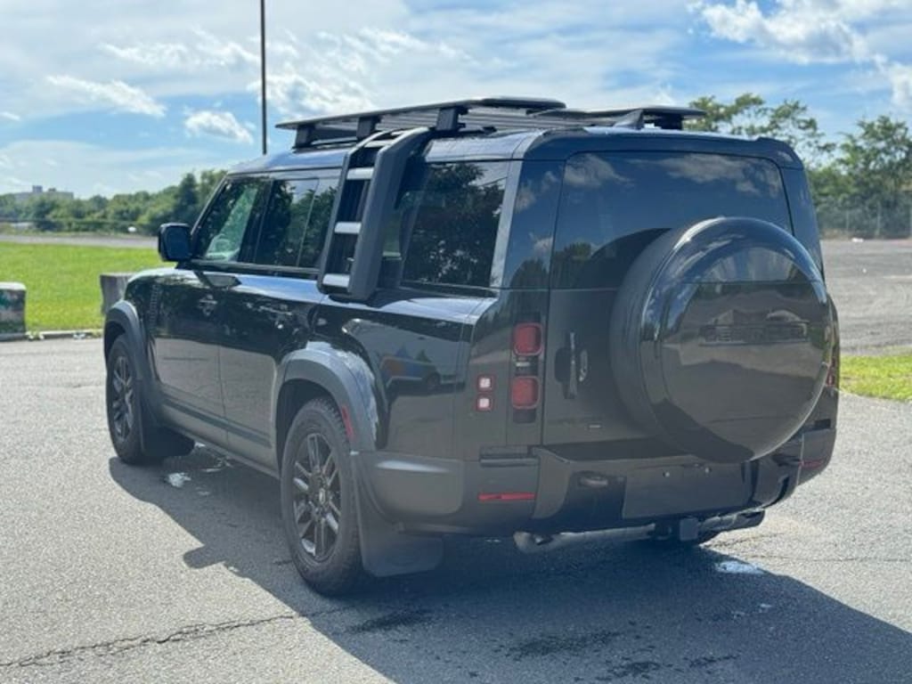 New 2023 Land Rover Defender 130 SE SUV