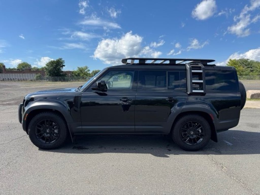 New 2023 Land Rover Defender 130 SE SUV