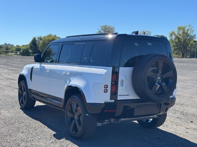 Certified 2024 Land Rover Defender 110 X-Dynamic SE SUV