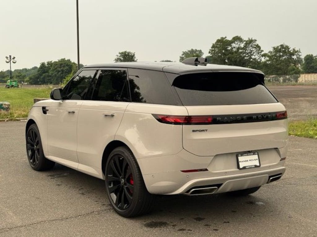 Certified 2025 Land Rover Range Rover Sport Dynamic SE SUV