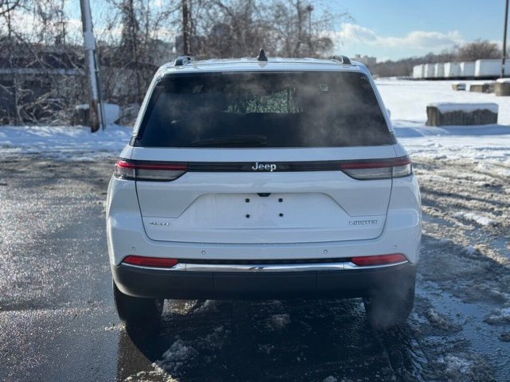 Used 2023 Jeep Grand Cherokee Limited SUV