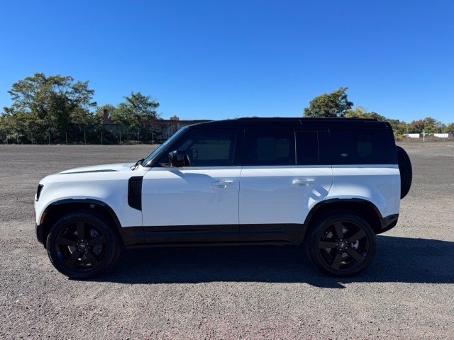 Certified 2024 Land Rover Defender 110 X-Dynamic SE SUV