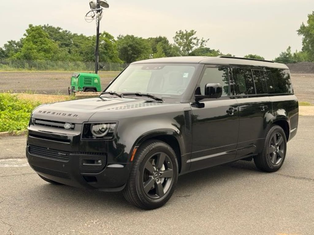 Certified 2023 Land Rover Defender 130 X-Dynamic SE SUV