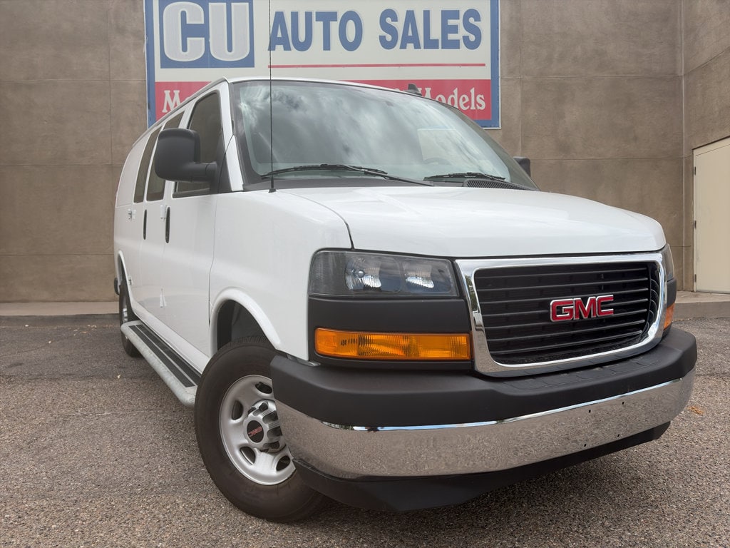 2025 GMC Savana Cargo