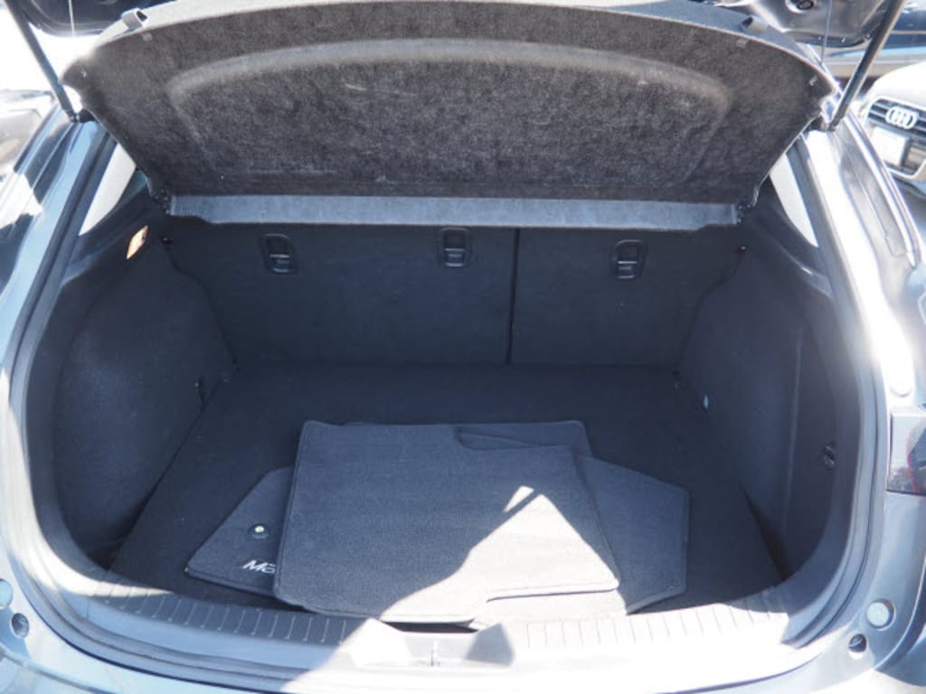 Certified 2015 Mazda Mazda3 i Touring Hatchback