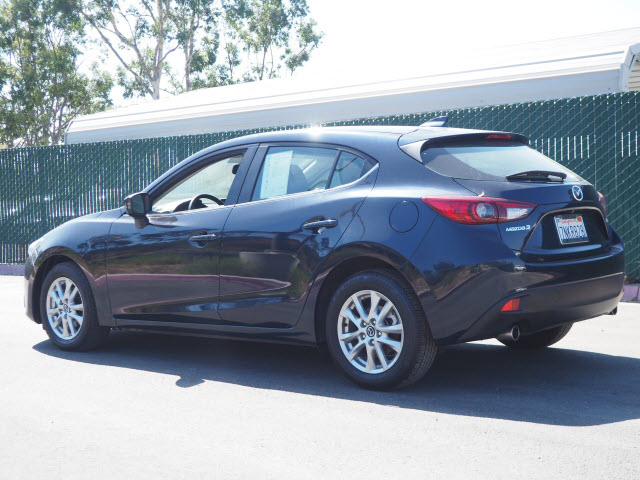 Certified 2016 Mazda Mazda3 i Touring (A6) Hatchback