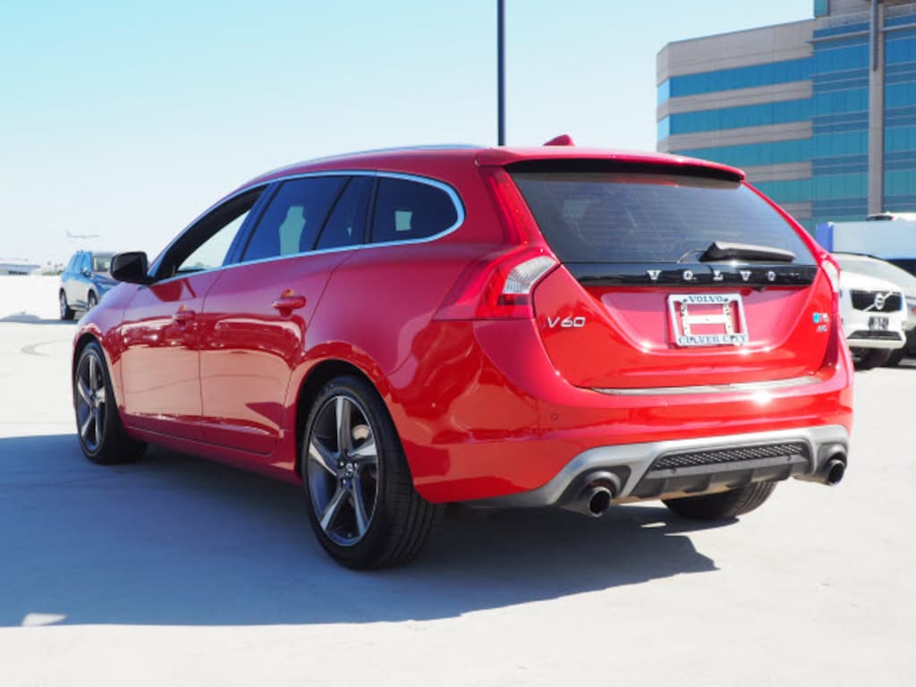 Certified 2015 Volvo V60 T6 R-Design Platinum Wagon