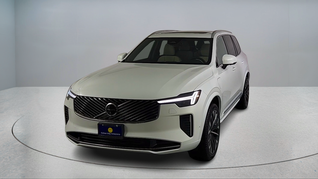 New 2026 Volvo XC90 plug-in hybrid T8 Plus 7-Seater SUV