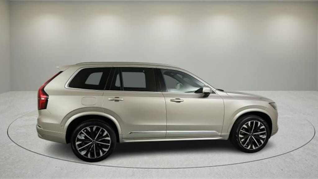 New 2026 Volvo XC90 plug-in hybrid T8 Plus 7-Seater SUV