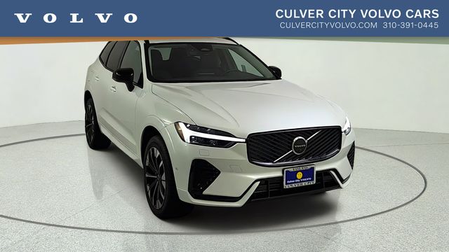 2026 Volvo XC60 plug-in hybrid T8 Plus SUV
