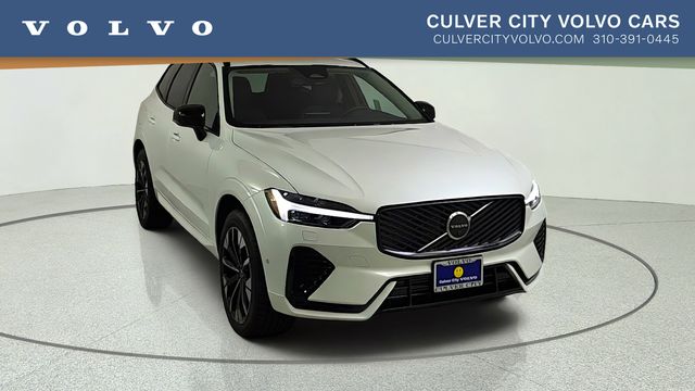 2026 Volvo XC60 plug-in hybrid T8 Plus SUV