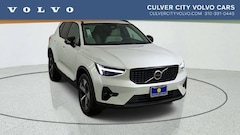 2026 Volvo XC40 B5 Plus SUV