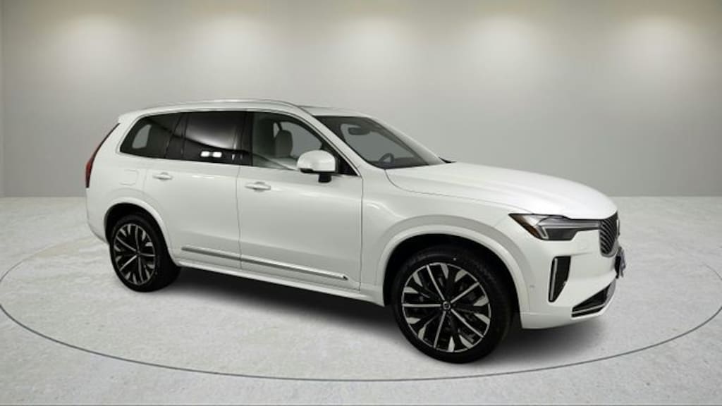 New 2026 Volvo XC90 B6 Plus 7-Seater SUV