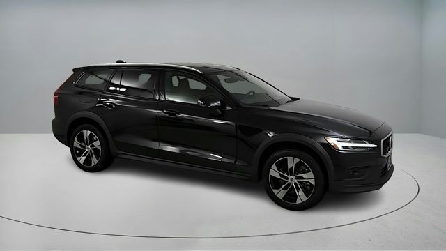 New 2026 Volvo V60 Cross Country B5 Plus Wagon